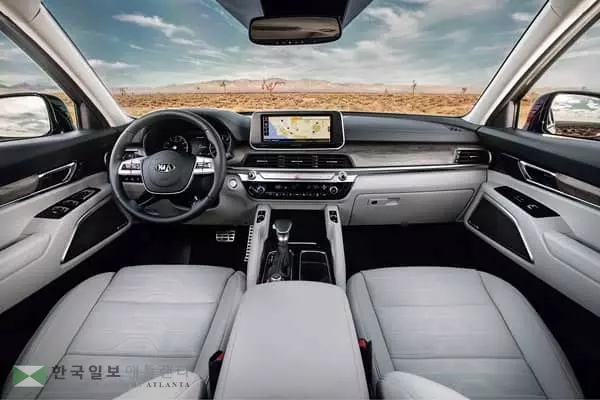 기아 텔루라이드 ‘10대 베스트 인테리어’