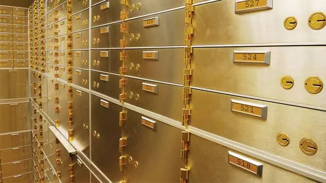 안전하다는 ‘은행 대여금고<safe deposit box>’ 이것은 보관 마세요