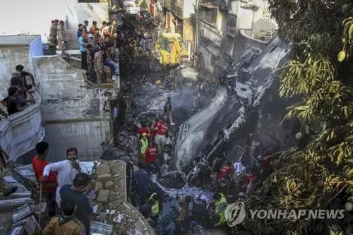 멕시코 강진 사망자 7명으로 늘어…1천700여 차례 여진