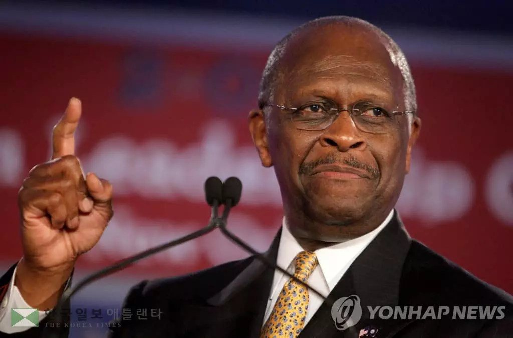 트럼프 유세 갔다 코로나 입원한 '검은 돌풍' 허먼 케인 사망