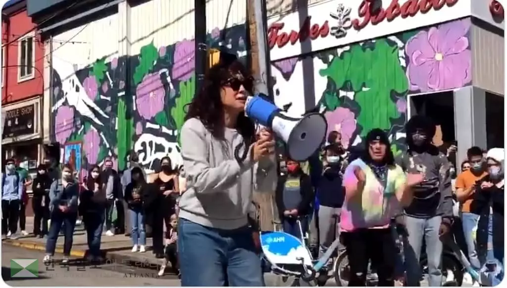 증오범죄 규탄 앞장선 한국계 스타들