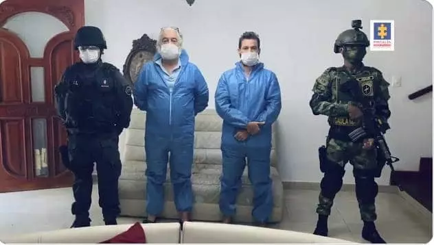 표백제를 '기적의 코로나 약'으로 판 미국인, 콜롬비아서 체포