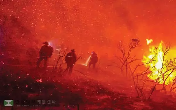 폭염 속 동시다발 산불…가주 ‘역대 최악’