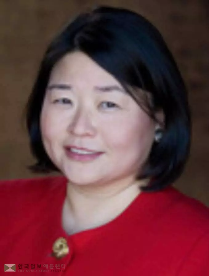 도라빌시 판사에 한인 김정주 변호사