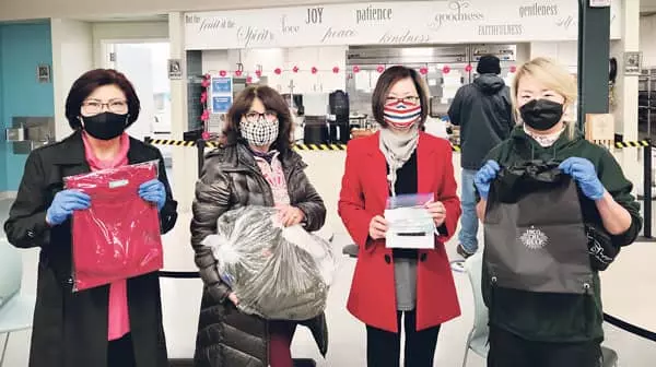 한미여성회 미주연합회 구호품 전달