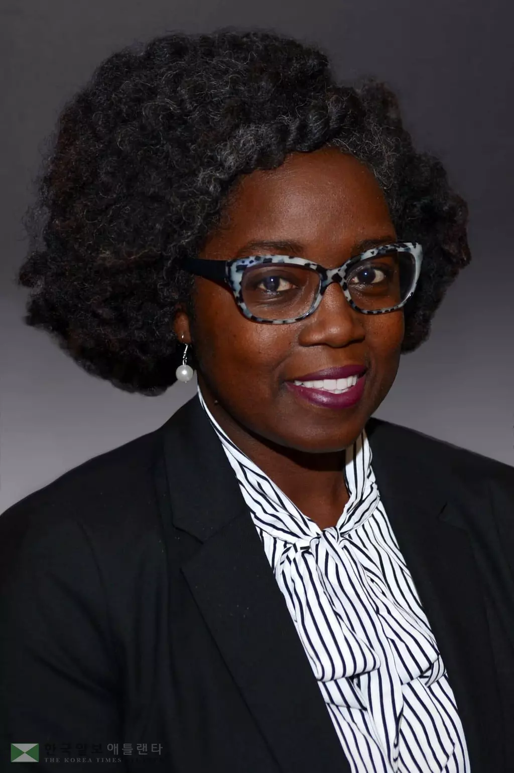 귀넷 의원들, 무료 장난감 및 음식 제공