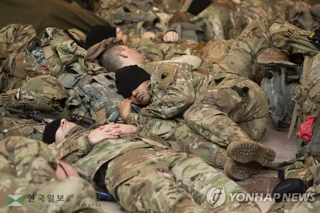 두번 안 뚫린다…탄핵 표결날 미 의회는 '야전막사' 돼버렸다