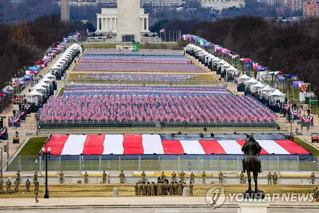 [바이든 취임] 군사기지 된 워싱턴…삼엄 경비속 축하인파 없는 취임식
