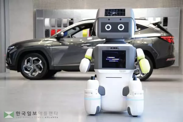 현대, 로봇이 고객서비스