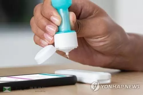 파우치 "코로나 변이 확산 막기 위해 신속히 백신 맞아야"