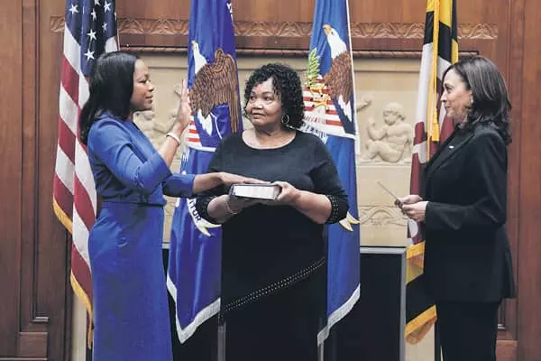 연방 법무부 민권 차관보 첫 흑인 여성