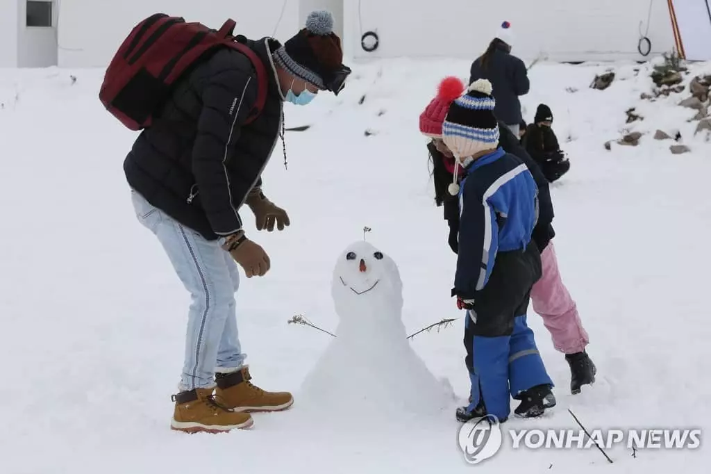 남반구 겨울 시즌 맞아 문을 연 칠레 스키장