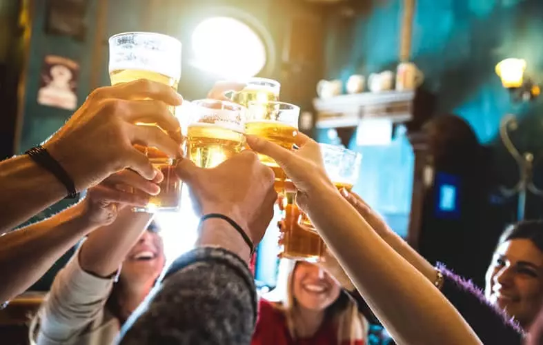 신규 암 진단자 4% 이상은 음주가 주요 요인
