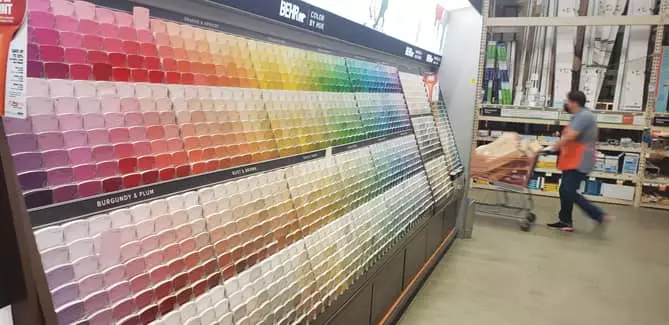 페인트 색상만 잘 골라도 집 비싸게 팔 수 있어