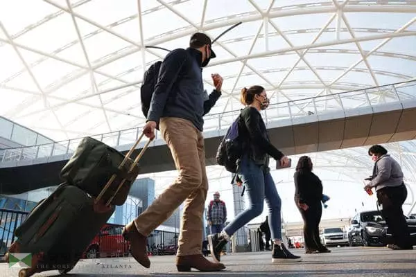 


&nbsp;델타 변이 확산과 여행 경비 급증으로 올해 연말에는 가족 단위 여행객이 급증할 것으로 전망됐다. [로이터]