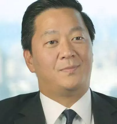 세계최대 사모펀드 KKR 수장에 한국계 조셉 배