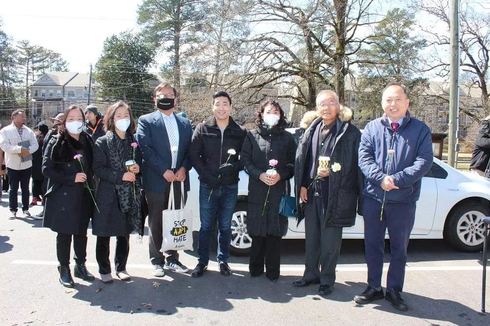 3.16 애틀랜타 총격사건 1주기…추모 발길 이어져