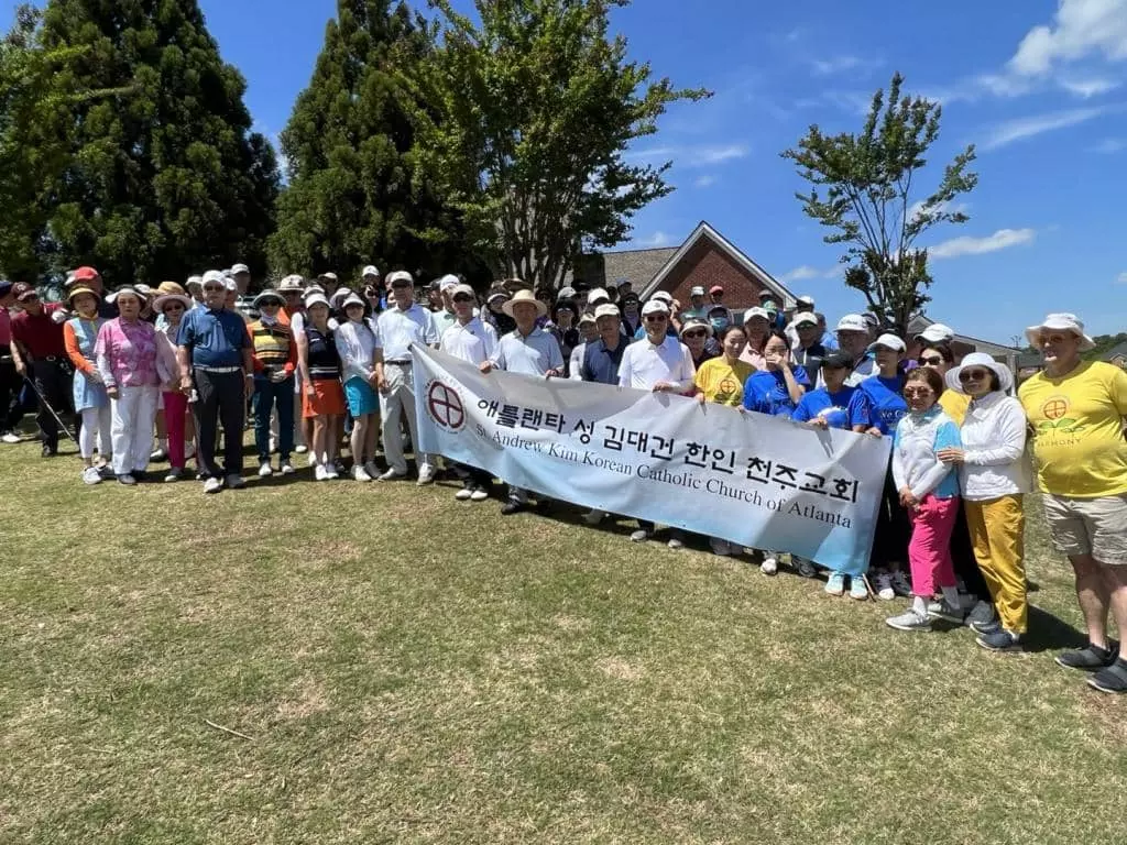 성 김대건 성당이 지난 24일 사우스랜드 골프클럽에서 청소년 기금 마련 골프대회를 개최했다. 