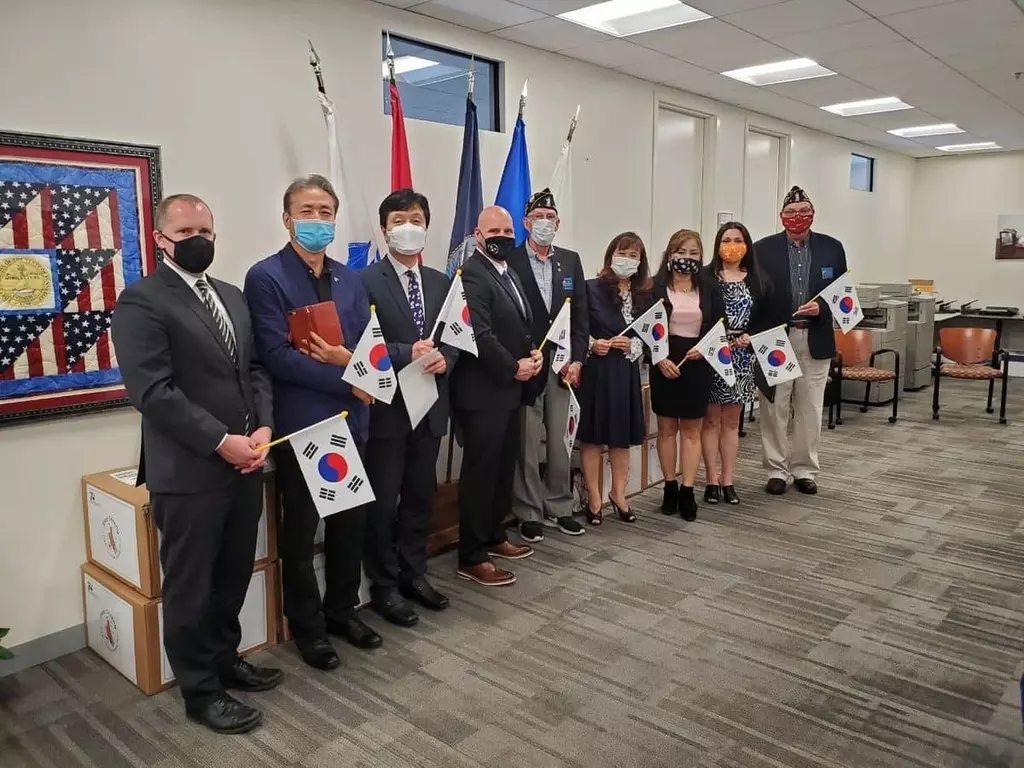 한국정부 테네시 보훈처에 마스크 전달
