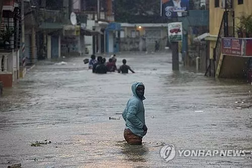 열대성 폭풍 프랭클린이 지나가며 폭우가 내린 도미니카 공화국[EPA= 연합뉴스 자료사진. 재판매 및 DB 금지]